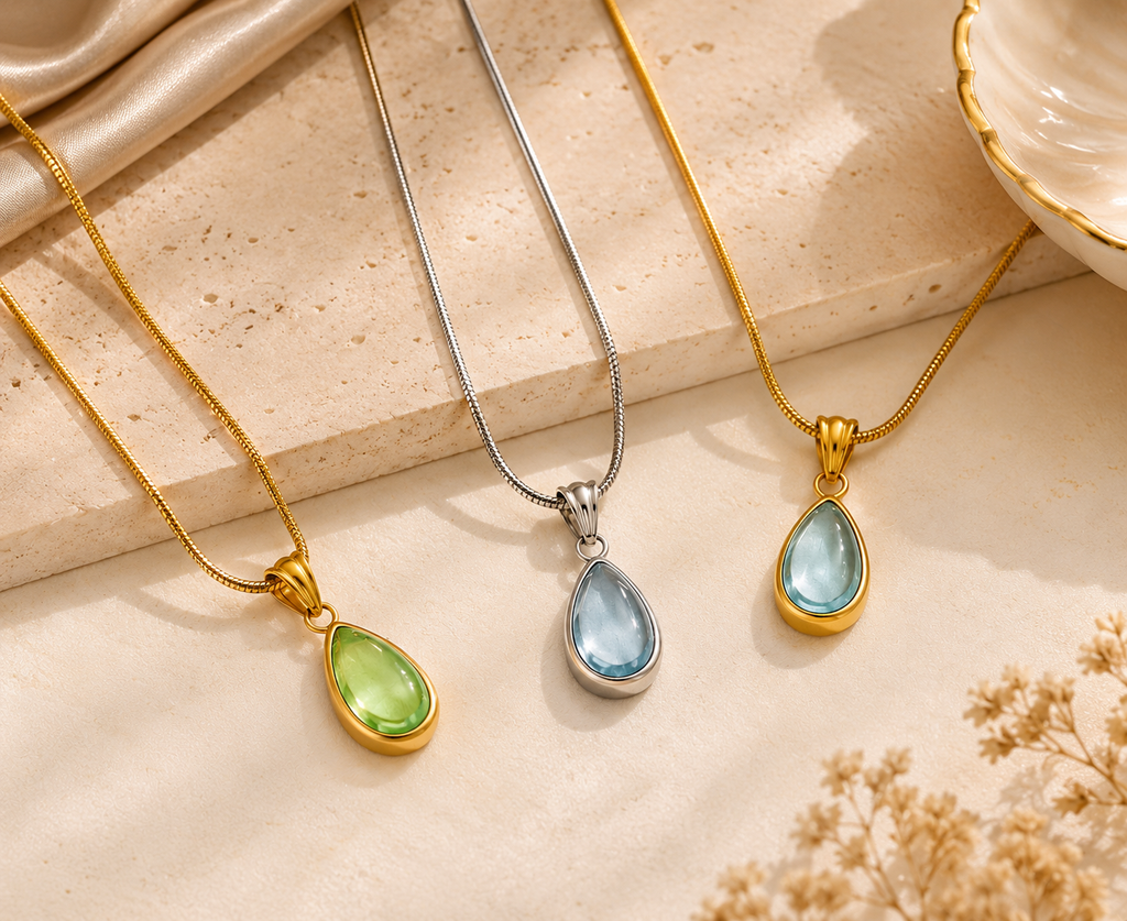 Collier Mahana